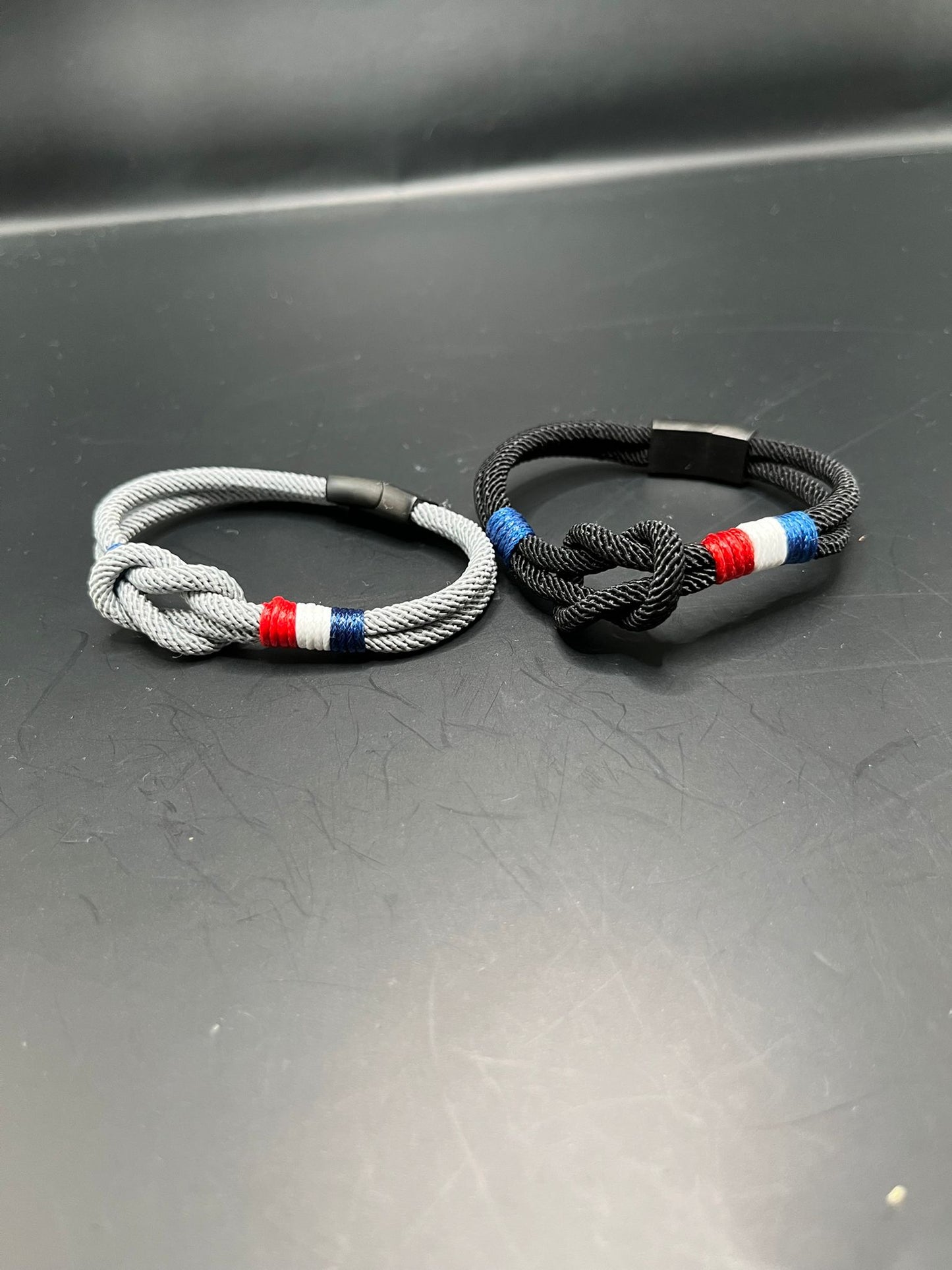 Bracelet en corde, Drapeau Français